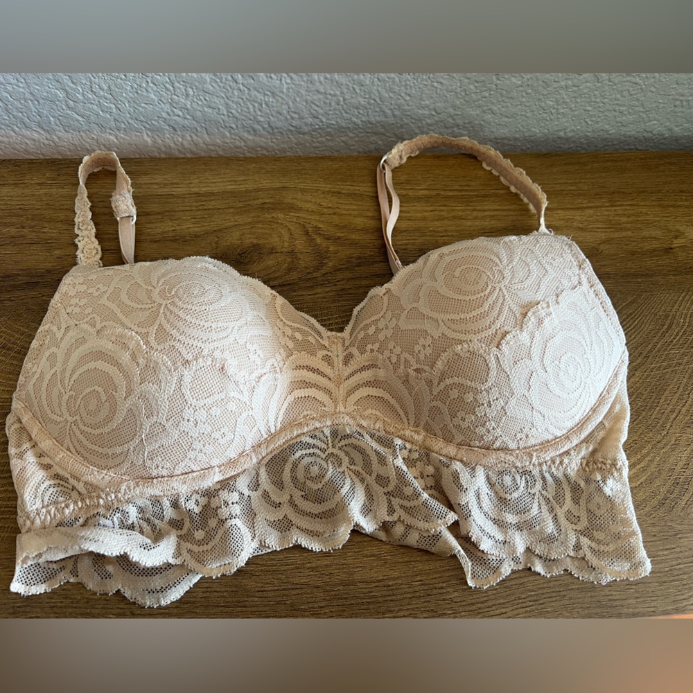 VS PINK lace cream lace bralette size Small